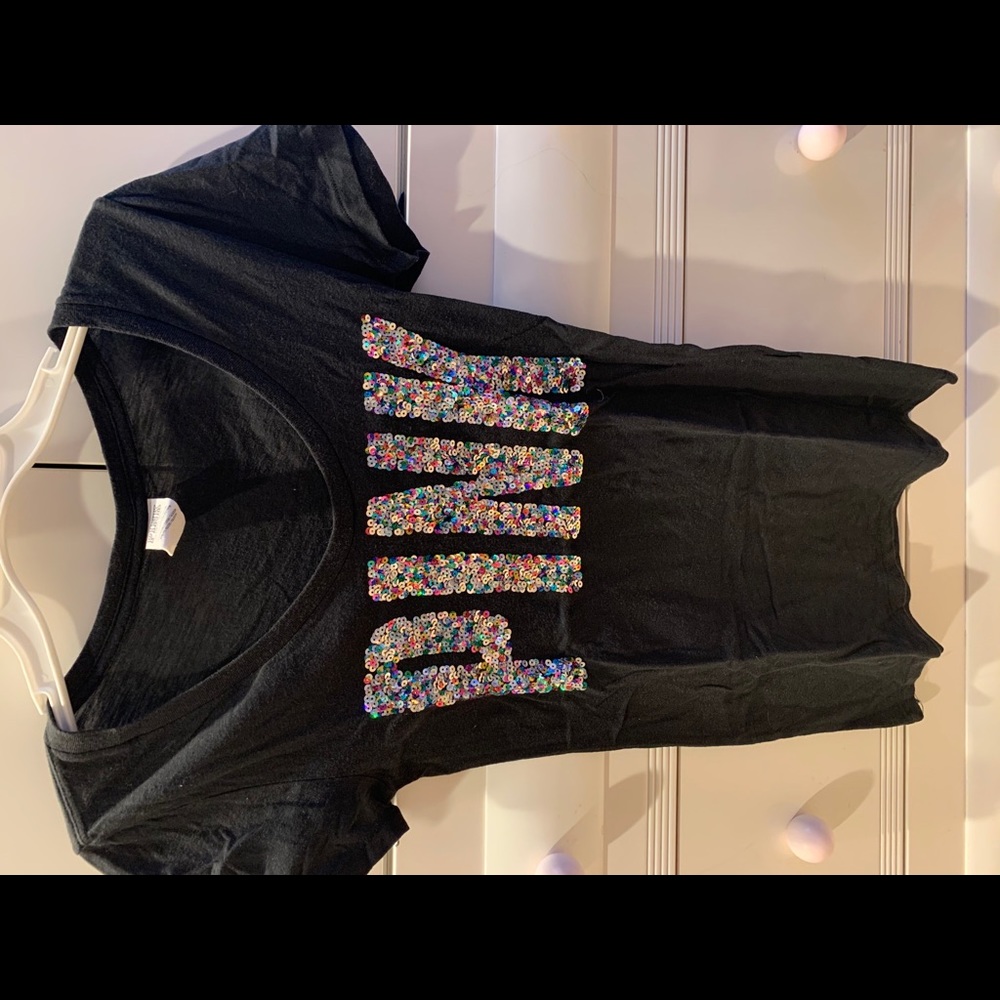 Victoria’s Secret PINK T-shirt